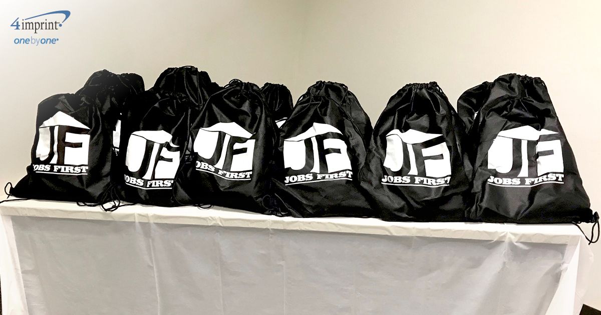 4imprint's tweet photo. Homelessness is a complex problem. The Harmony House’s Operation Vocation looks to solve the employment factor. #4onebyone #giveback https://t.co/dSC5GGUZJl https://t.co/o7jrCUw0Tx