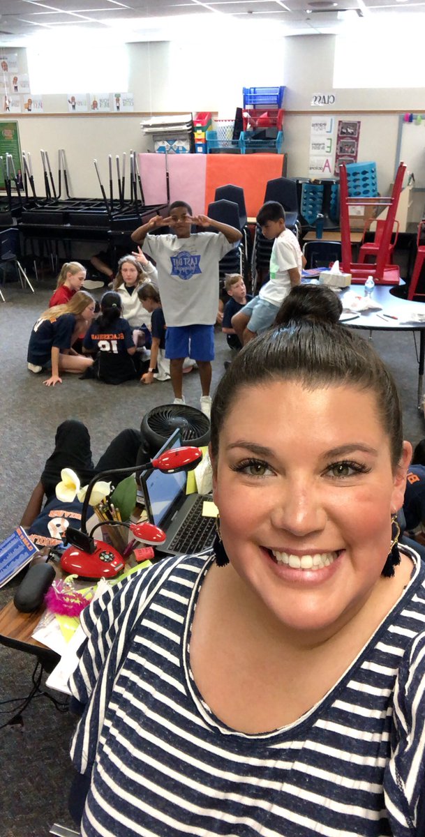 Ms_Corona1's tweet photo. I can’t believe it’s their last full day!! #HaveUHerdKISD https://t.co/qSzUmSg47V