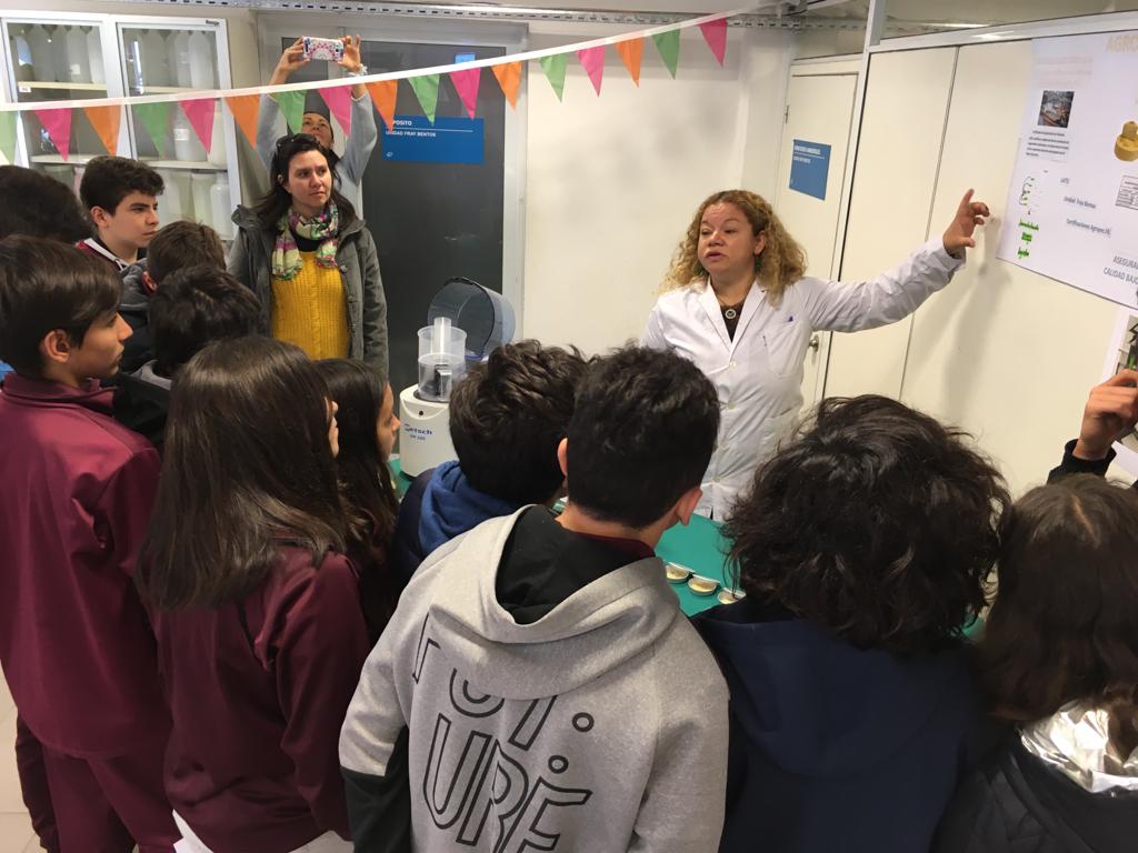 SobreCiencia's tweet photo. 📣Entrevista a la Ing. Lucía Arocena (@LATU_uy Fray Bentos)

✅El LATU se ha consolidado como referente en el litoral del país

⚡️Desde hace más de1⃣0⃣años, apoya emprendimientos industriales y el cumplimento de normativas ambientales y productivas

👉🏽https://t.co/qSavzbMuBP https://t.co/sKGrMKbG6x
