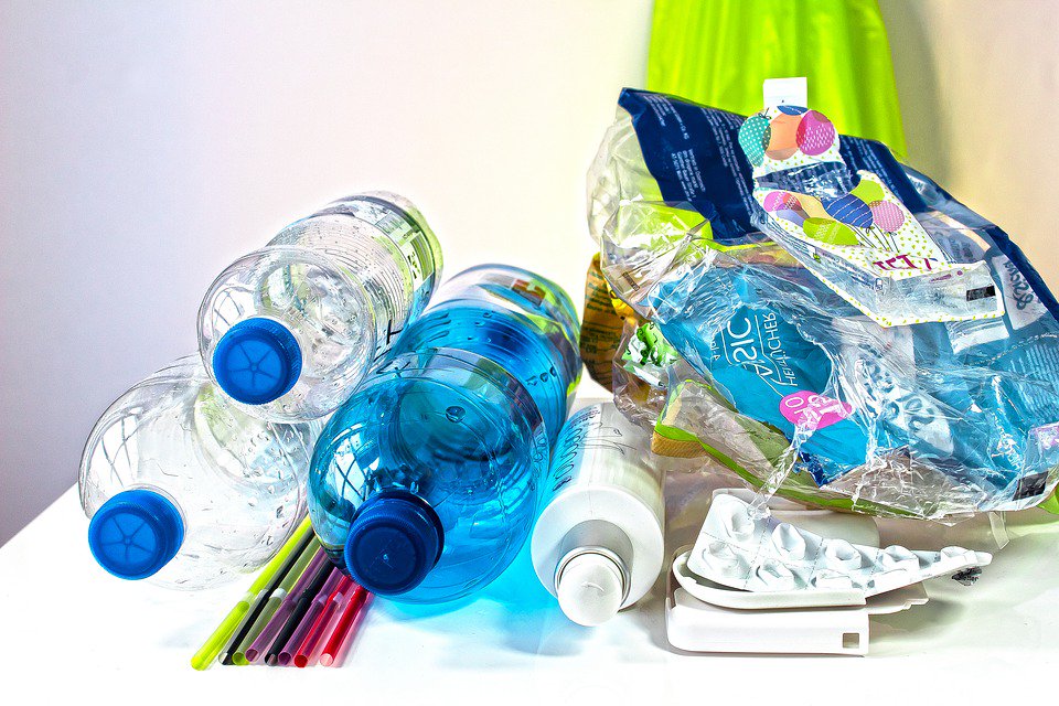 KempnerWrapping's tweet image. #Recycling is very important, and both manufacturers and consumers need to know more about the practice, especially regarding #plastic #packaging kempner.co.uk/2019/05/our-co…