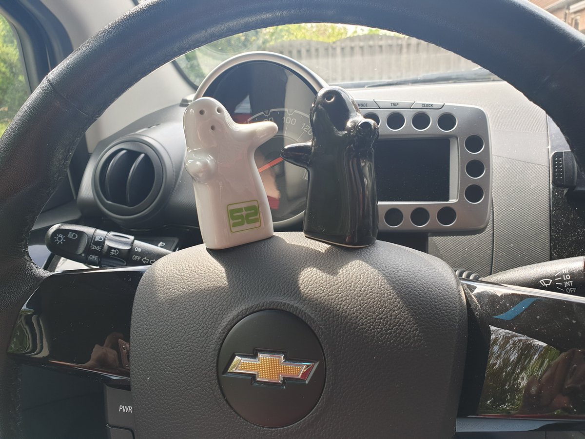 bruiloftsvideo's tweet photo. Vandaag op bezoek bij een aanstaand bruidspaar, hopelijk mogen we de dag van hun leven vereeuwigen op film. #duimen #bruiloftsvideo #westland #spannend https://t.co/vrNP7tdWAg