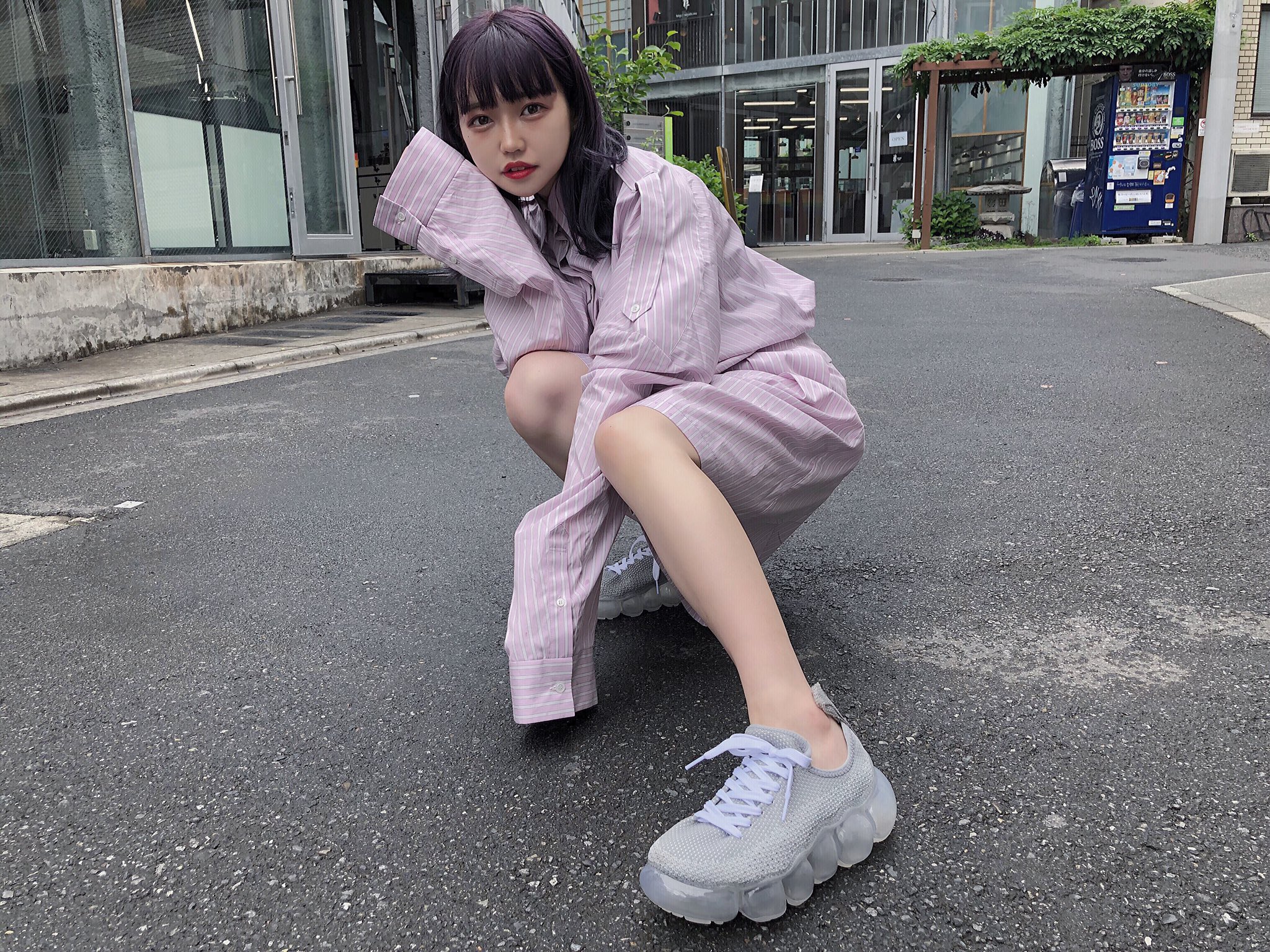 戸田ころね 昔からスニーカー映えする脚だと自負してます 戸田ころね 昔からスニーカー映えする脚だと自負してます