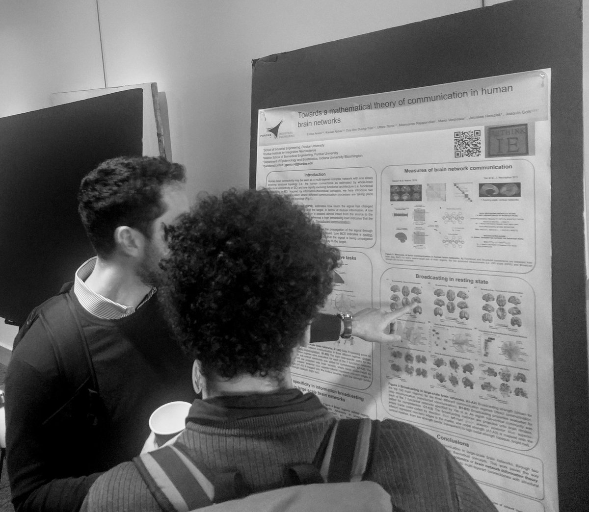 jgonicor's tweet photo. Second set of photos of the @netneurosci poster session, now with Mintao Liu and @Enri_amico and @KausarJaffary #CONNplexityLab https://t.co/SrS8FP0KPm