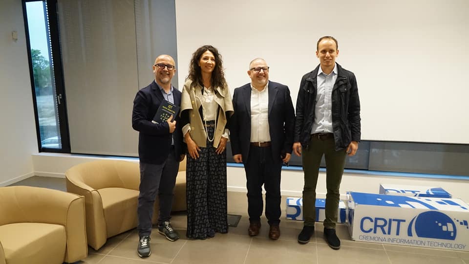 blubrake's tweet photo. Yesterday #blubrake founder Fabio Todeschini joined @Cla_Gagliardini
and @franzrusso at @coboxit to talk about IoT and new marketing. Thanks to all the participants! https://t.co/JkU92RZY9e