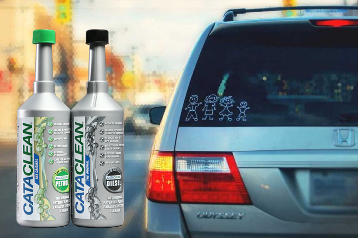 Catacleanuk's tweet photo. Make sure you've got things all wrapped up for Father's Day on 16th June and keep your dad's taxi running smooth with Cataclean 🚕 https://t.co/zB9oQdTDx5 #timetoCataclean #FathersDay2019 https://t.co/JpxcqJpkua
