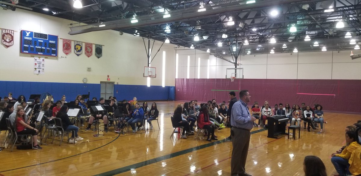 gcappozzoBPD3HR's tweet image. What an exciting day at 5th grade Step Up @BPD3BPMS! @BPD3KM #kmdolphins are excited for their transition to the next level of education.  #middleschool #growthinlearning