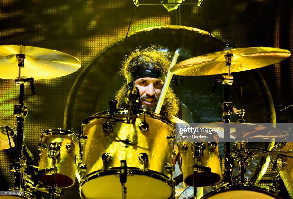 TheOzzFest's tweet photo. Tommy Clufetos with @BlackSabbath at #Ozzfest 2016 https://t.co/aWmwdd7Vug