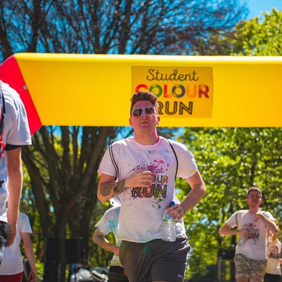 ColourLiverpool's tweet photo. Hey colour runners 🎉🌈

Here are some more photos from the 2019 Liverpool Student Colour Run

We hope you all had a great time ❤️💚💛

More coming soon to this account. You can find the full album on our facebook page fb/studentcolourrunliverpool

#studentcolour #run #liverpool https://t.co/n65ER7I8si