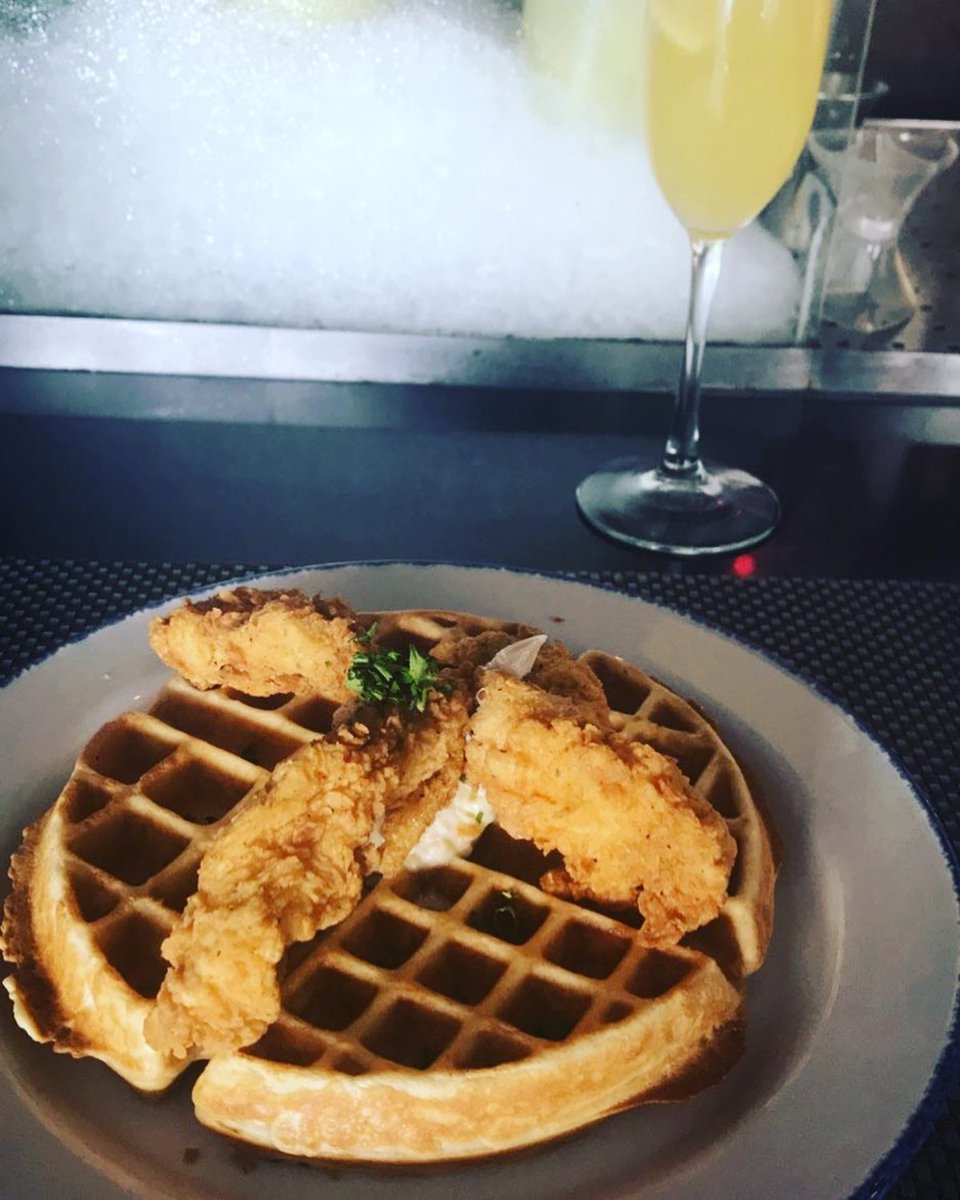 RenArtsNOLA's tweet photo. Let the brunching begin. #LegacyKitchen #RenHotels
Photo: @medusa_quills https://t.co/cUGt2QNdfU