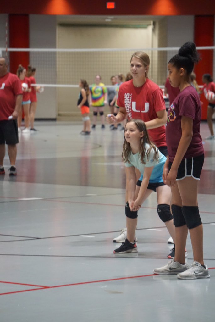 Record numbers turn out for the @redskinvball camp at the UMAC this week!  🏐🙌