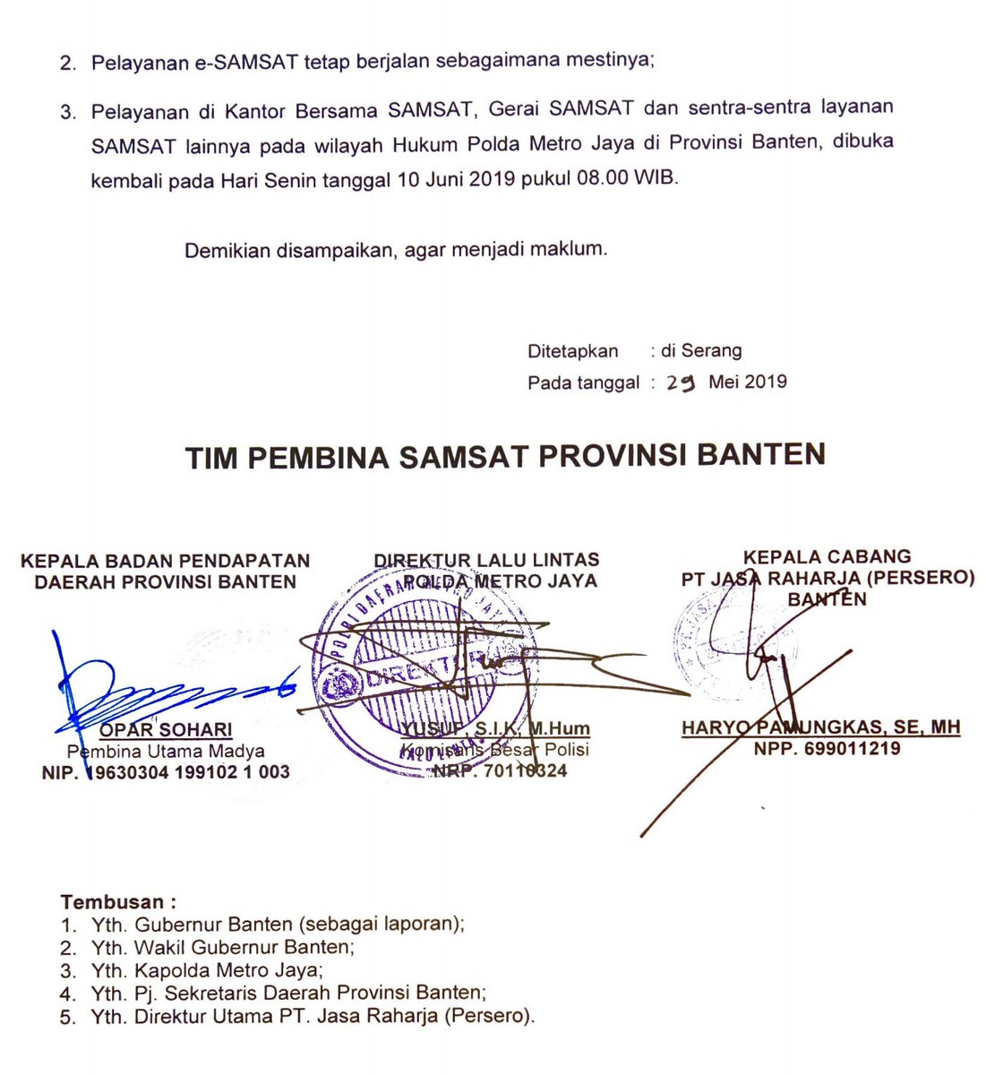 TMCPoldaMetro's tweet photo. Info Pelayanan Kantor Samsat,Gerai Samsat &amp; Sentra Pelayanan Samsat Lainya Propinsi Banten sehubungan dengan Libur/Cuti bersama Hari Raya Idul Fitri 2019. https://t.co/eYBT7F65i7