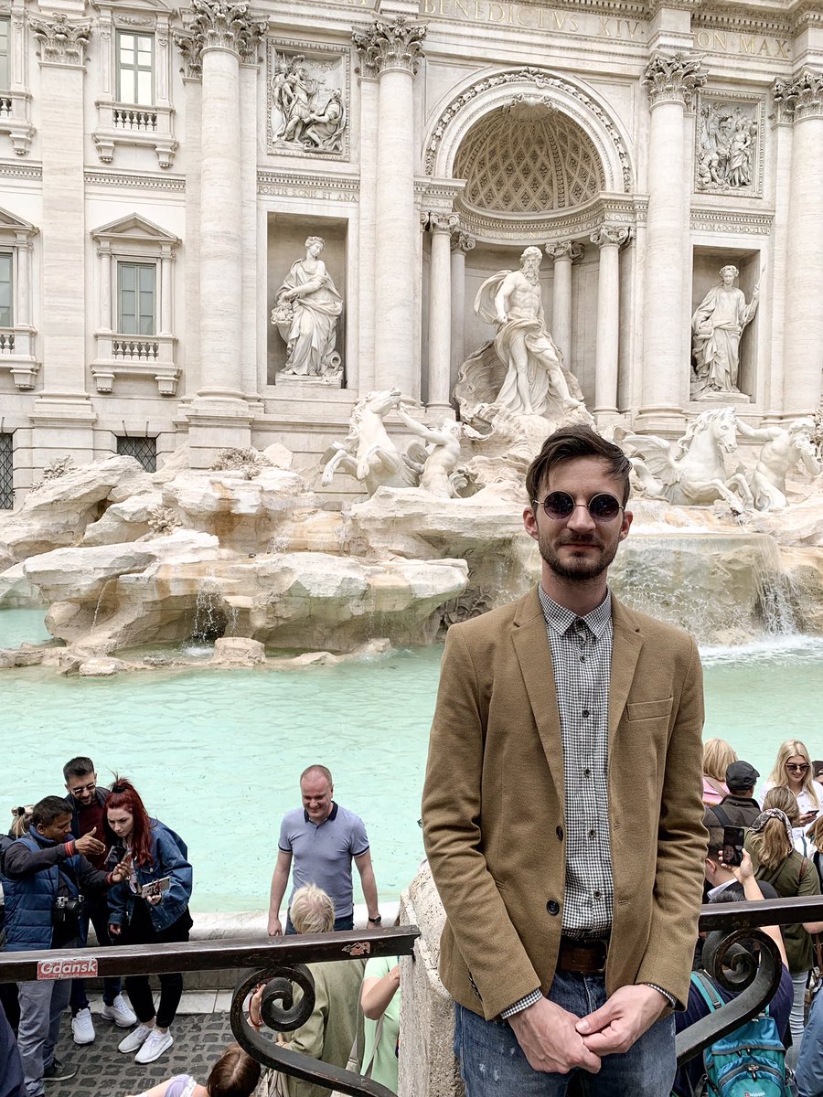Milan_2U's tweet photo. Fontana di Trevi. 
Rome. Italia https://t.co/tXzQwIaPtF