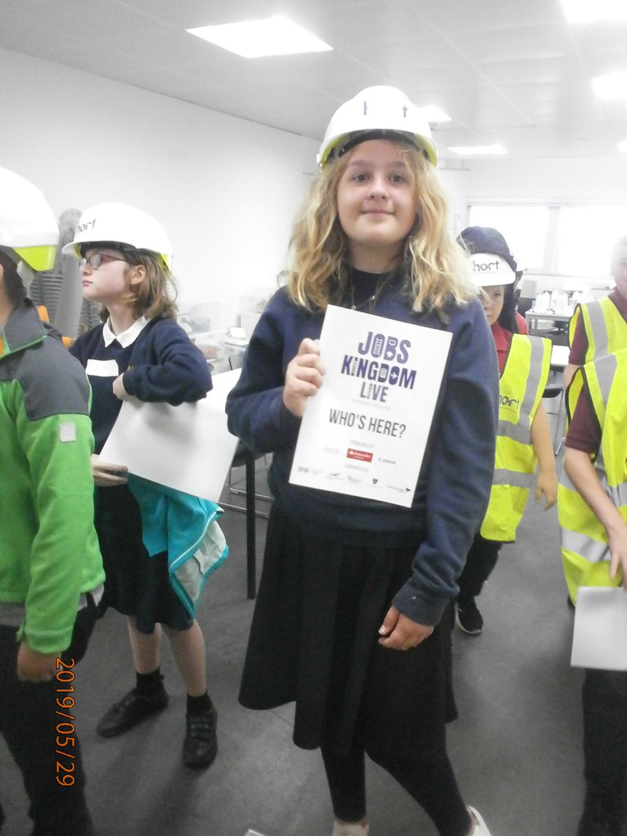 aberladyschool's tweet photo. A fun and interesting morning for P5 at Queen Margaret University, at the Jobs Kingdom Live event. Finding out about different career options. #aps45 #aps56 https://t.co/PgEWHV4JBd