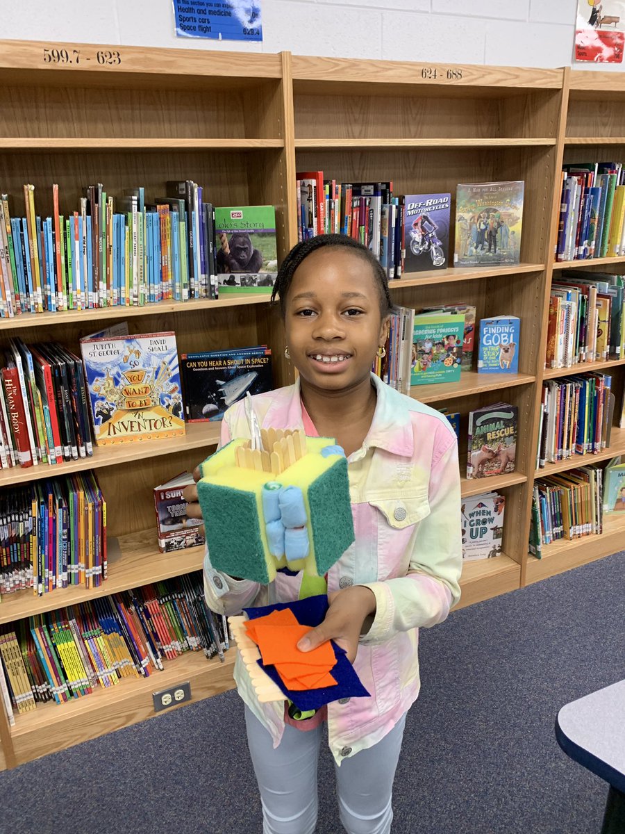 5th grade makes good use of the makerspace today. Hope the eggs survive the drop.