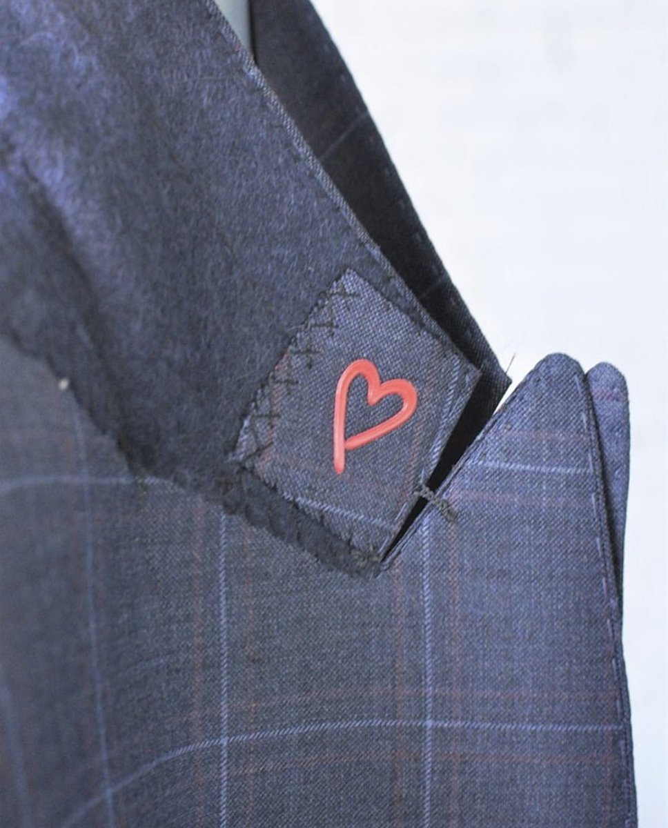 Samuelsohn1923's tweet photo. Passion sewn into every garment #passionxperformance #madeincanada | 📸 : @Boutiquepourlui https://t.co/FnUyfnExAG