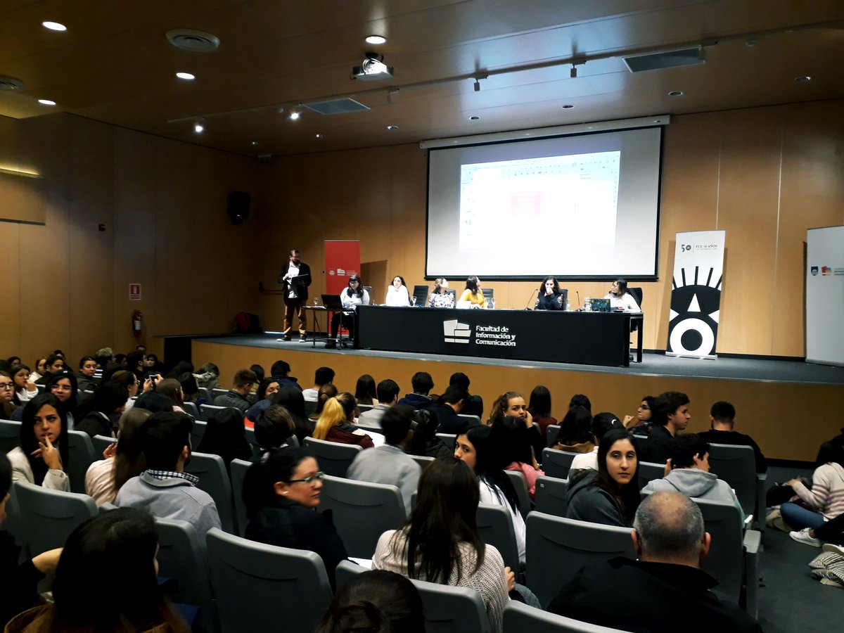 magdabasv's tweet photo. Panel de género y RRII. Si será importante discutir sobre este tema. Celebro que en las #jornadasRRII de la @Udelaruy, si sumamos a las moderadoras, hay presencia femenina en todas las mesas. Pero aun queda mucho por hacer! https://t.co/pOG18o5UIq