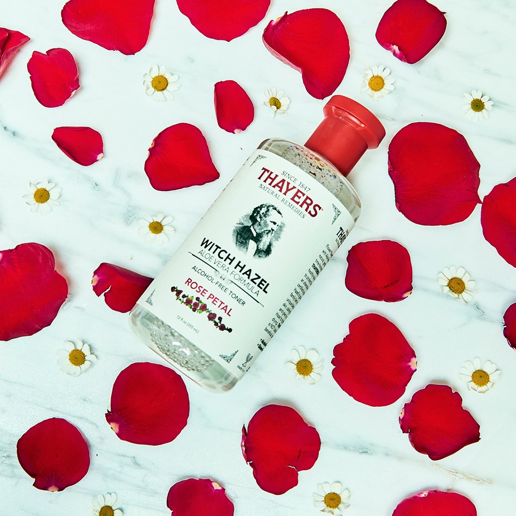 ThayersNatural's tweet photo. Bring all the springtime feels to your beauty routine with our best-selling Rose Petal Facial Toner. It smells like blooming roses and will leave your face feeling as soft as petals!
#thayers #since1847 #rosepetal #facialtoner #thayerstoner #rose #natural #naturalbeauty https://t.co/FxVSdbGmGn