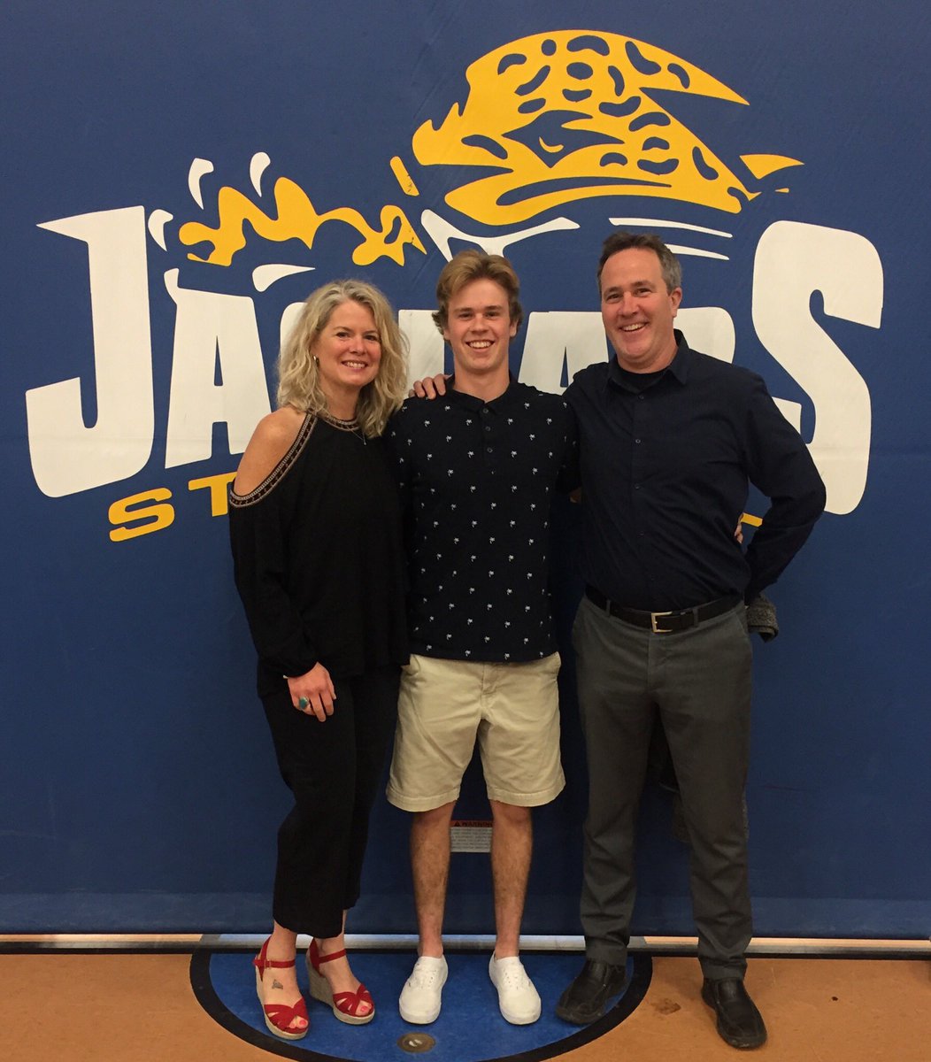 tracielafer's tweet photo. St Joes grad mass this morning! Cant believe Keenan is graduating❤️ https://t.co/PONDV7iUra