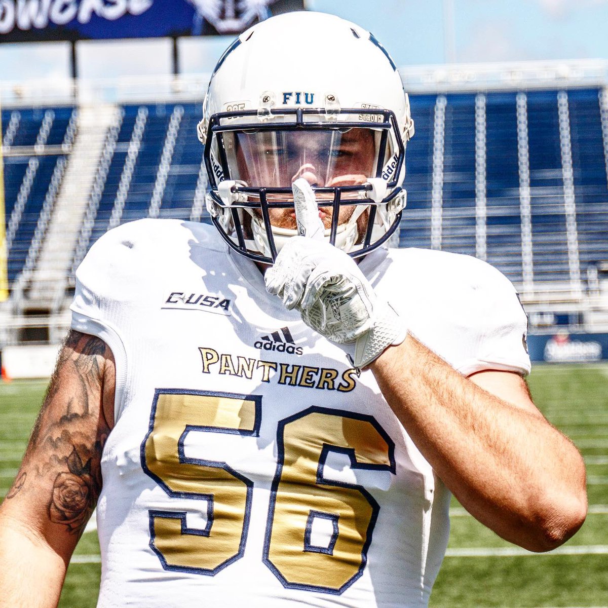 Dcorbett15's tweet photo. 🤫🤫🤫
#PawsUp https://t.co/BlKjps1RK8