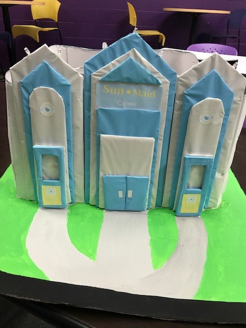 Taylor Grenlie tweet media