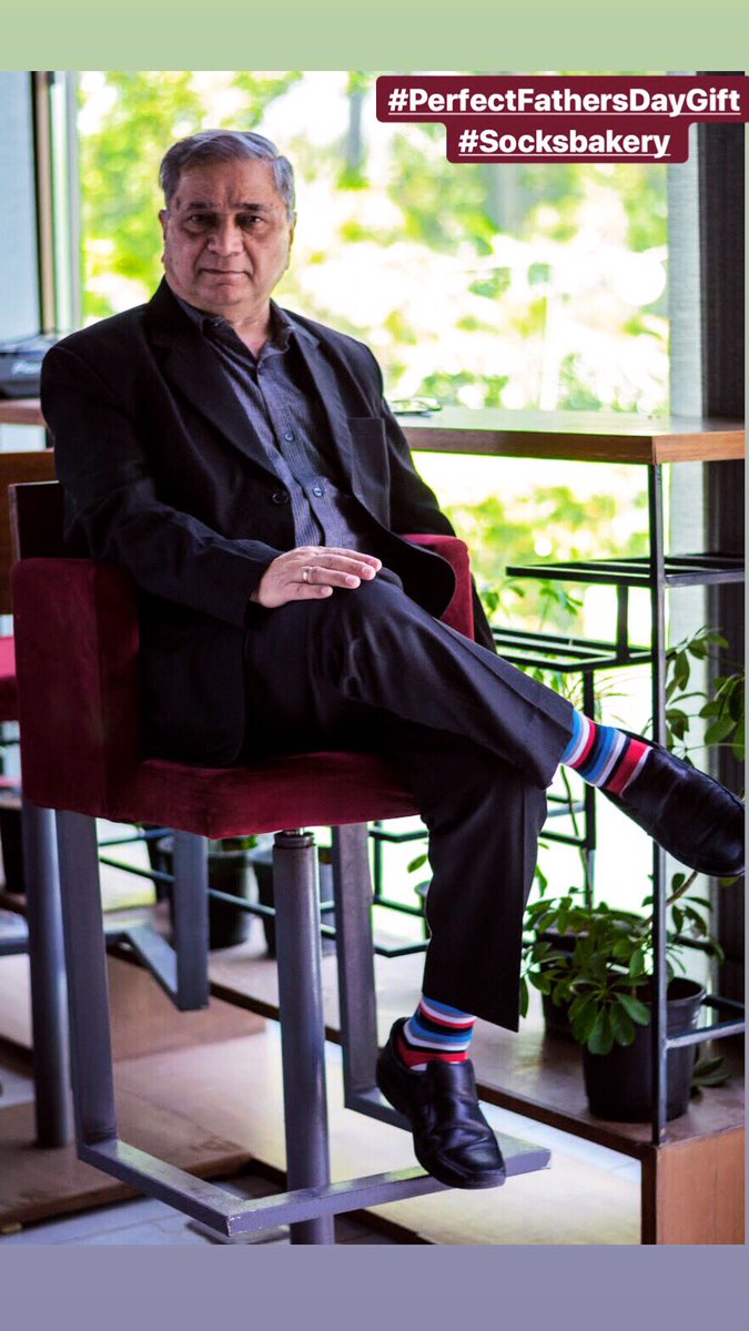socksoho's tweet photo. Perfect Gift for your perfect dad - Designer socks collection by #SocksBakery.com
#FathersDayGifts #PapaKLiyeKyaLiya #DesignerSocks https://t.co/wkBijmImUT