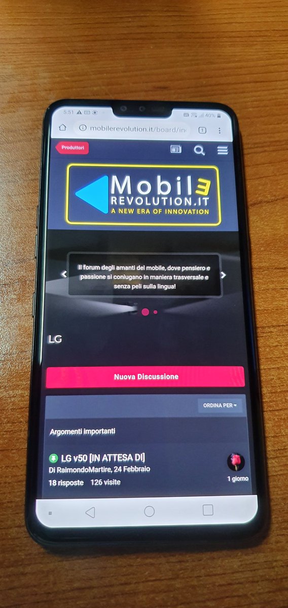 martire00's tweet photo. Lg v50 il vero top di gamma di Lg del 2019. Speriamo @LG_Italia lo porti pure da noi https://t.co/iThofeRBAn