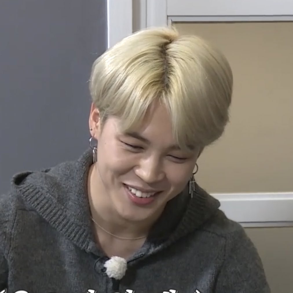 jiminniearchive's tweet photo. he’s a baby https://t.co/kQeCOy8w7G