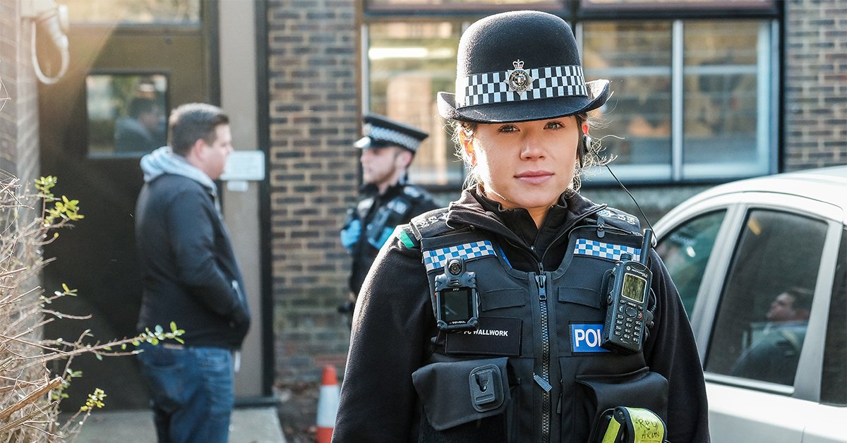 sussex_police's tweet photo. Got what it takes to join us on the front-line? On 17 June, we’re opening Police Officer recruitment and are looking for people who want to make a difference. This is a vital, personally rewarding and challenging role. Register your interest now: https://t.co/aMLCoJLzoK  #jobs https://t.co/CnYgnVv2lf