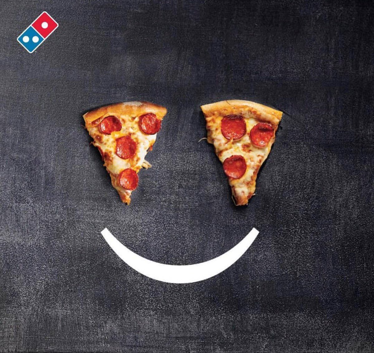 We always got our eyes on pizza❤️😍🍕
📲🖥 Order online now at: bit.ly/28Zbv5X