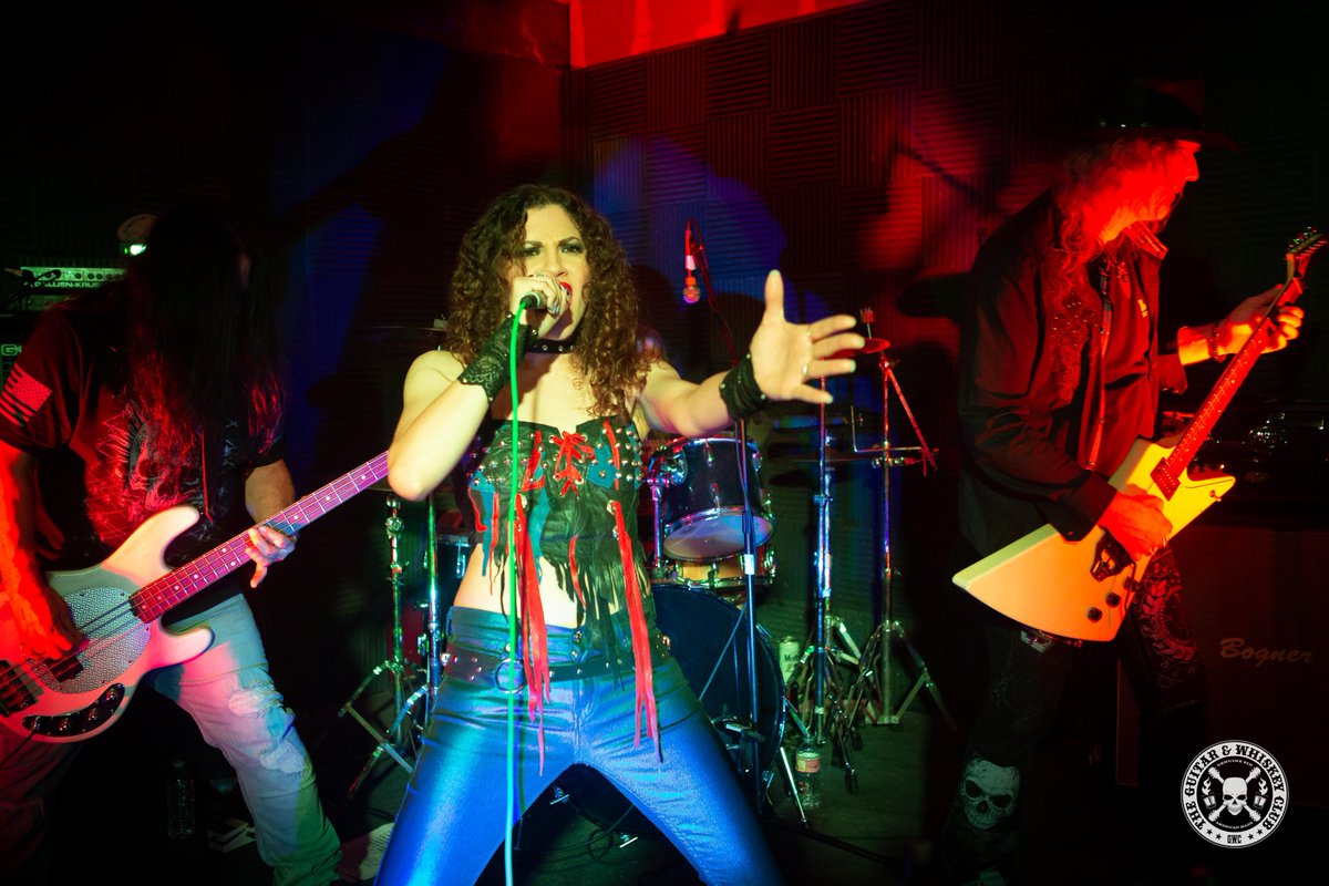 Who wants some Rock N Roll?