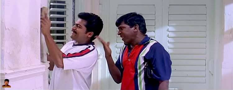 i_am_TharshanVJ's tweet photo. #Surya க்கு சுவரை எப்படி சுரண்டுவது என்பதையும்
#Sarlee க்கு எப்படி தரையை துடைப்பது என்பதையும் அருமையாக சொல்லித் தந்த #Contractor_Neasamani 😊
சீக்ரம் குணமடைய இறைவனை வேண்டுகிறேன் 😥🙏
#Pray_for_Neasamani https://t.co/5fWeKLqNlZ
