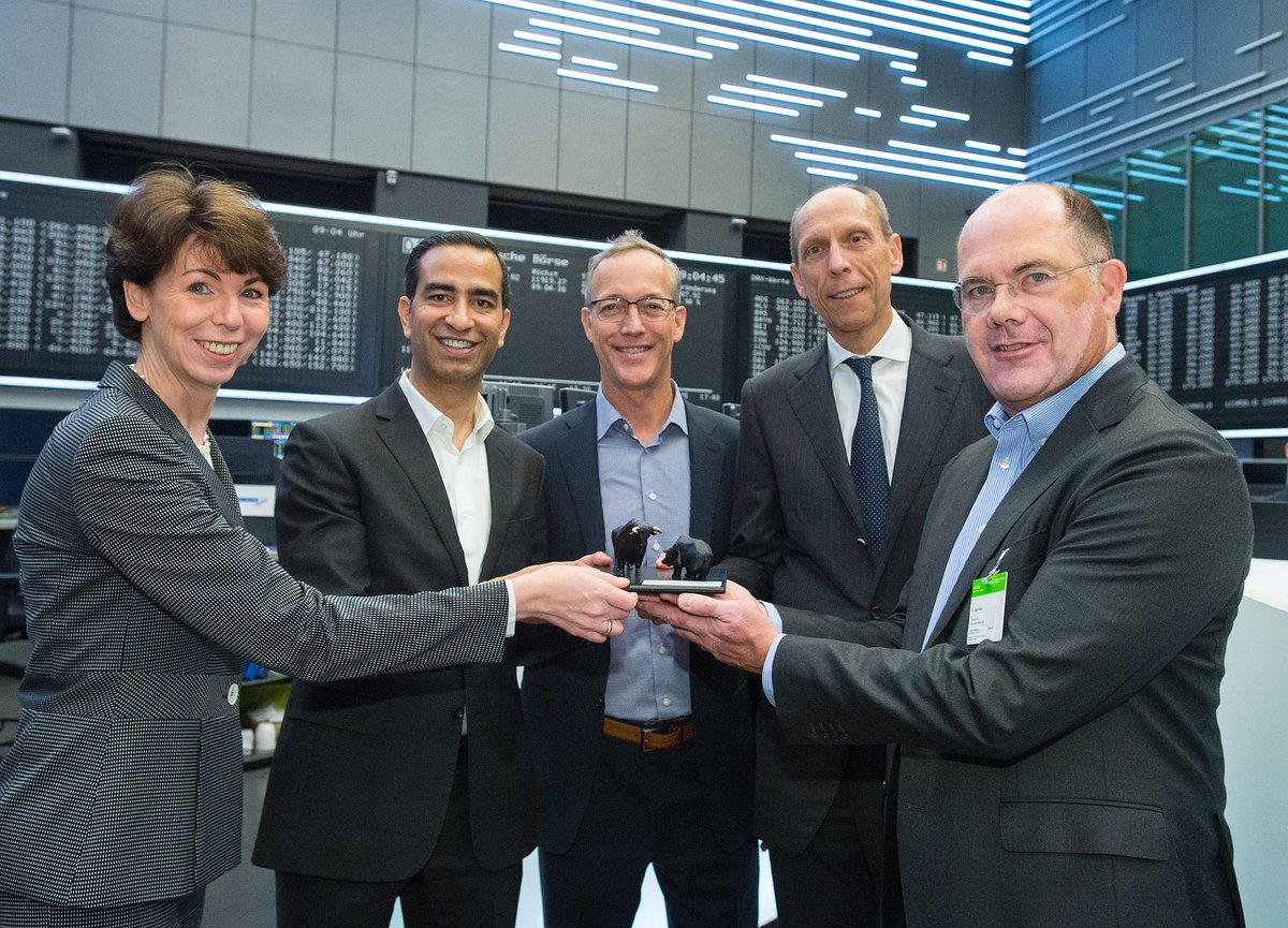 SanjayBrahmawar's tweet photo. 20 years since @SoftwareAG went public! Thank you @DeutscheBoerse for inviting us to ring the opening bell. Thank you to our employees, customers, investors &amp; shareholders for your trust &amp; confidence in us as a team. https://t.co/xqXq3XGGHk