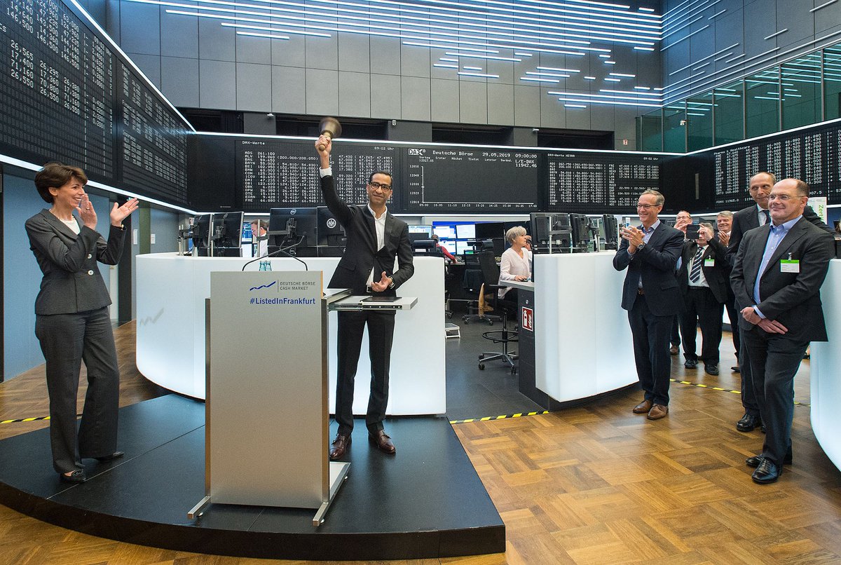 SanjayBrahmawar's tweet photo. 20 years since @SoftwareAG went public! Thank you @DeutscheBoerse for inviting us to ring the opening bell. Thank you to our employees, customers, investors &amp; shareholders for your trust &amp; confidence in us as a team. https://t.co/xqXq3XGGHk