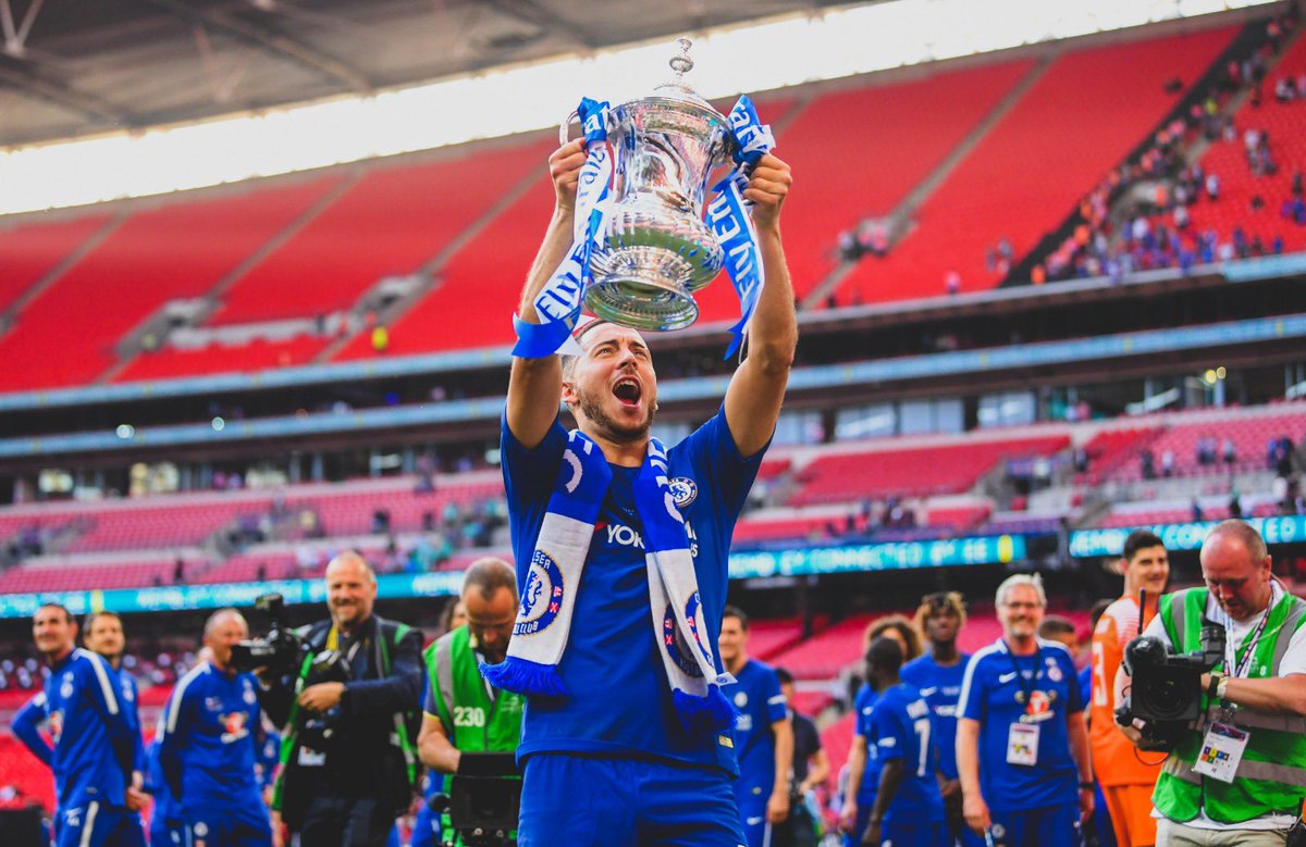 Sporf's tweet photo. 🔵 @HazardEden10 for @ChelseaFC:

📆 7 Years
🏟 352 Games
⚽ 110 Goals
🎯 92 Assists
🏆 6 Trophies

2 🏆🏴󠁧󠁢󠁥󠁮󠁧󠁿 Premier League
2 🏆🇪🇺 Europa League
1 🏆🏴󠁧󠁢󠁥󠁮󠁧󠁿 FA Cup
1 🏆🏴󠁧󠁢󠁥󠁮󠁧󠁿 League Cup

4 🏅 🔵 Chelsea Player of the Year
1 🏅🏴󠁧󠁢󠁥󠁮󠁧󠁿 PL Player of the Year

👋 The perfect farewell. https://t.co/QOVgMICSOV