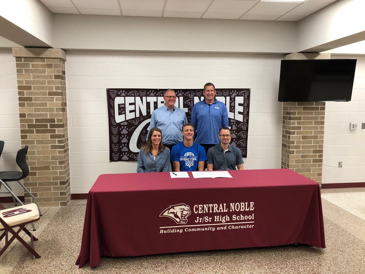 Congratulations Ridley on signing to play basketball at USF!