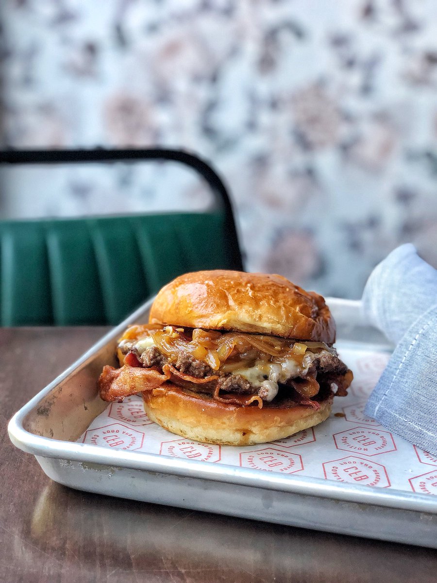CoalitionFandB's tweet photo. Today’s $10 🍔 + 🍺 WED: M. Bison #burger...bison patty, caramelized onion, gruyere cheese, and bacon! https://t.co/QBOj3n9wMZ