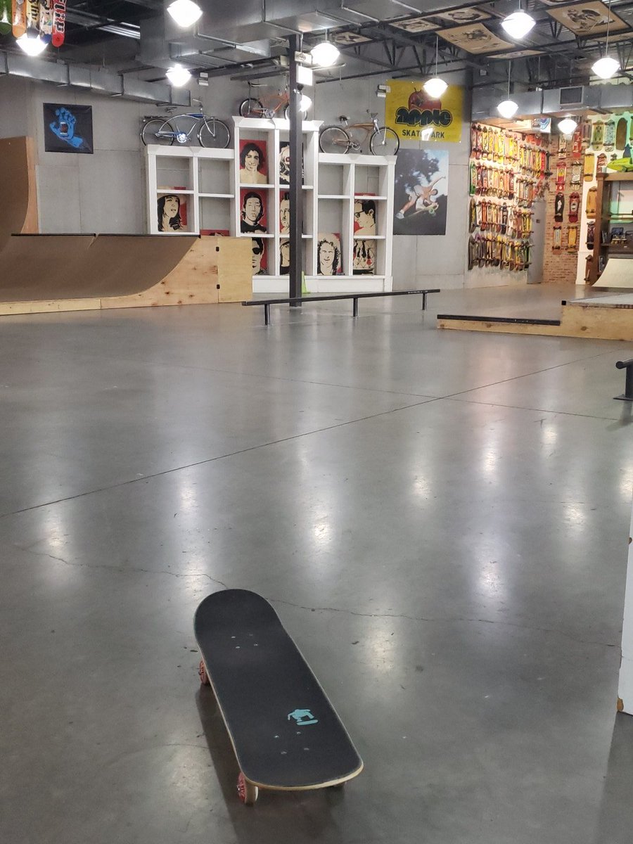 Dougdesautels's tweet image. Early bird gets the worm #filminginprogress