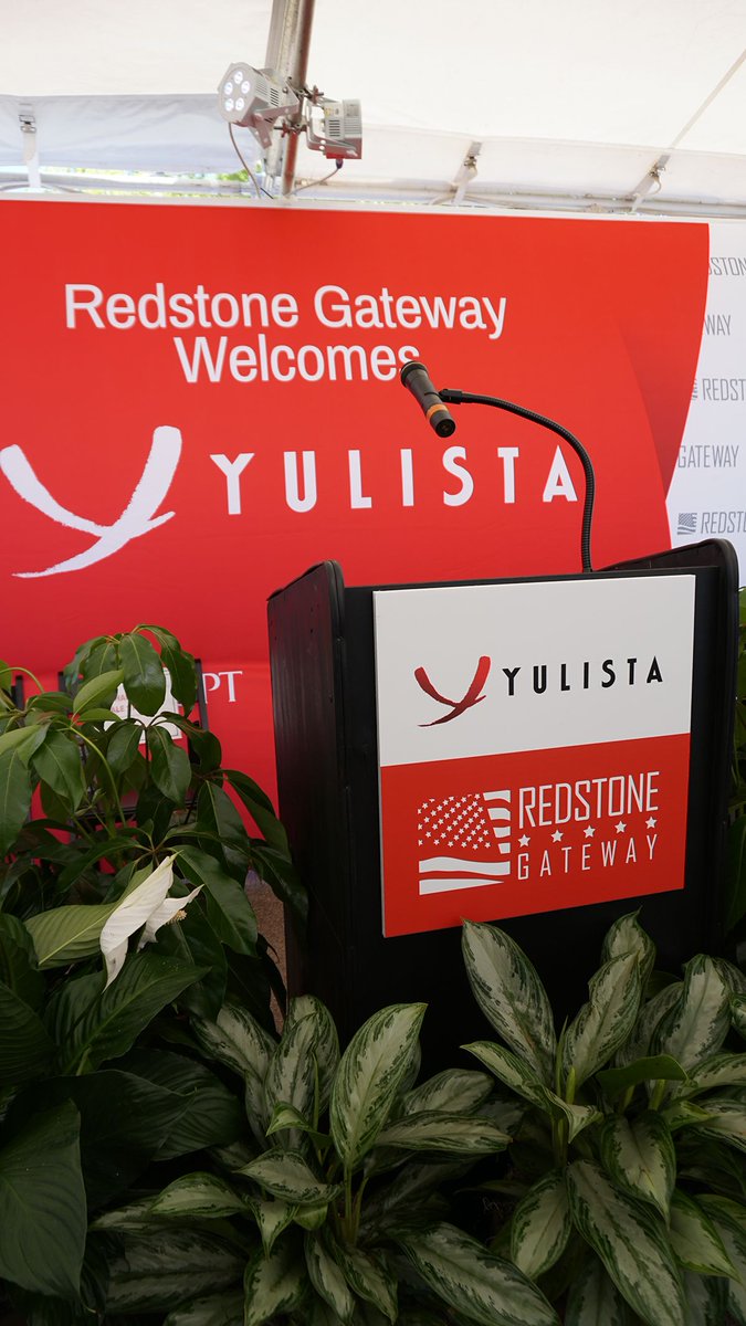 YulistaHolding's tweet image. On this day, May 29 at 11:00 am Central, Yulista broke ground for the construction of a our new, multi-building campus at Redstone Gateway.
Follow the link to hear from our President/CEO, Josh Herren.
buff.ly/2EKcOpA
#TeamYulista #COPT #RedstoneGateway