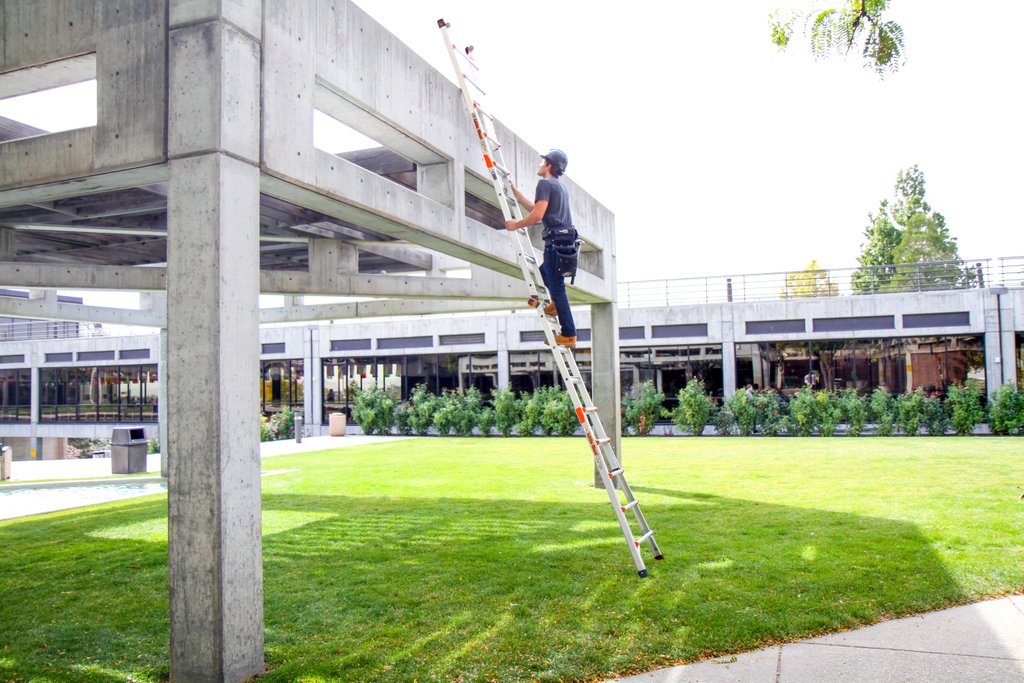 laddersafetyguy's tweet photo. When using an extension ladder to get on a roof or other platform, extend your ladder three feet past the landing point to prevent your ladder from sliding. https://t.co/re3N2h2EOC