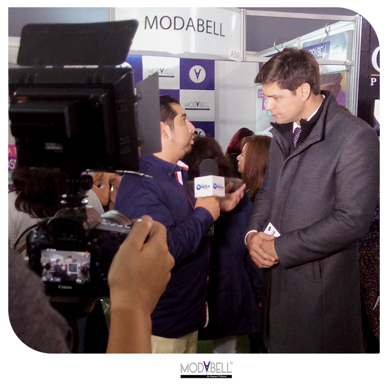 imodabell's tweet photo. #Modabell en el CosmoBeauty ✨
Éxito rotundo! en estos dos días en que nuestras destacadas alumnas y docentes de Modabell demostraron su pasión y dedicación en el #CosmoBeauty.
#Modabell https://t.co/x9x7OmfGzN