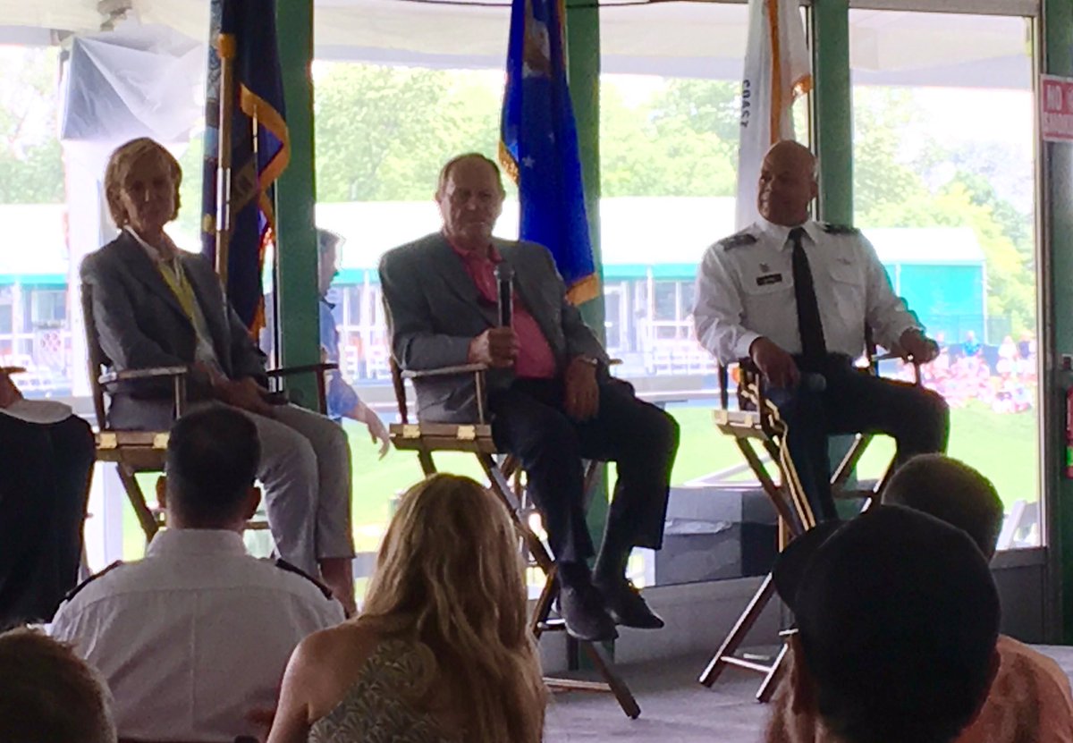 OHNationalGuard's tweet photo. It’s beautiful weather at the @MemorialGolf Military Appreciation Day. Our service members had the opportunity to meet golf legend, Jack Nicklaus, guest caddy for current pros, and be a part of the opening ceremony. https://t.co/93MENucXIO