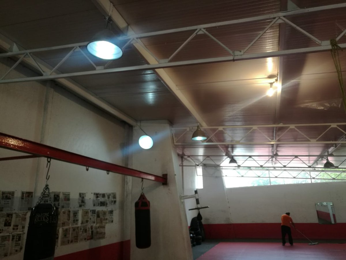 Reparación y mantenimiento de luminarias, líneas nuevas, instalación de interruptor adicional  en el Deportivo Chimalpa, #Cuajimalpa. <a href="/DGODU1/">D.G.O.D.U Cuajimalpa</a>