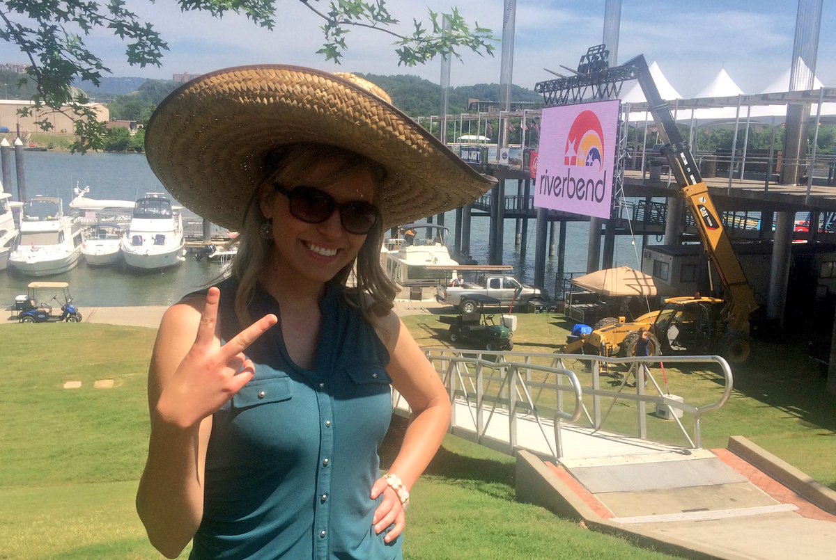 ✌️🤠 The hat is back