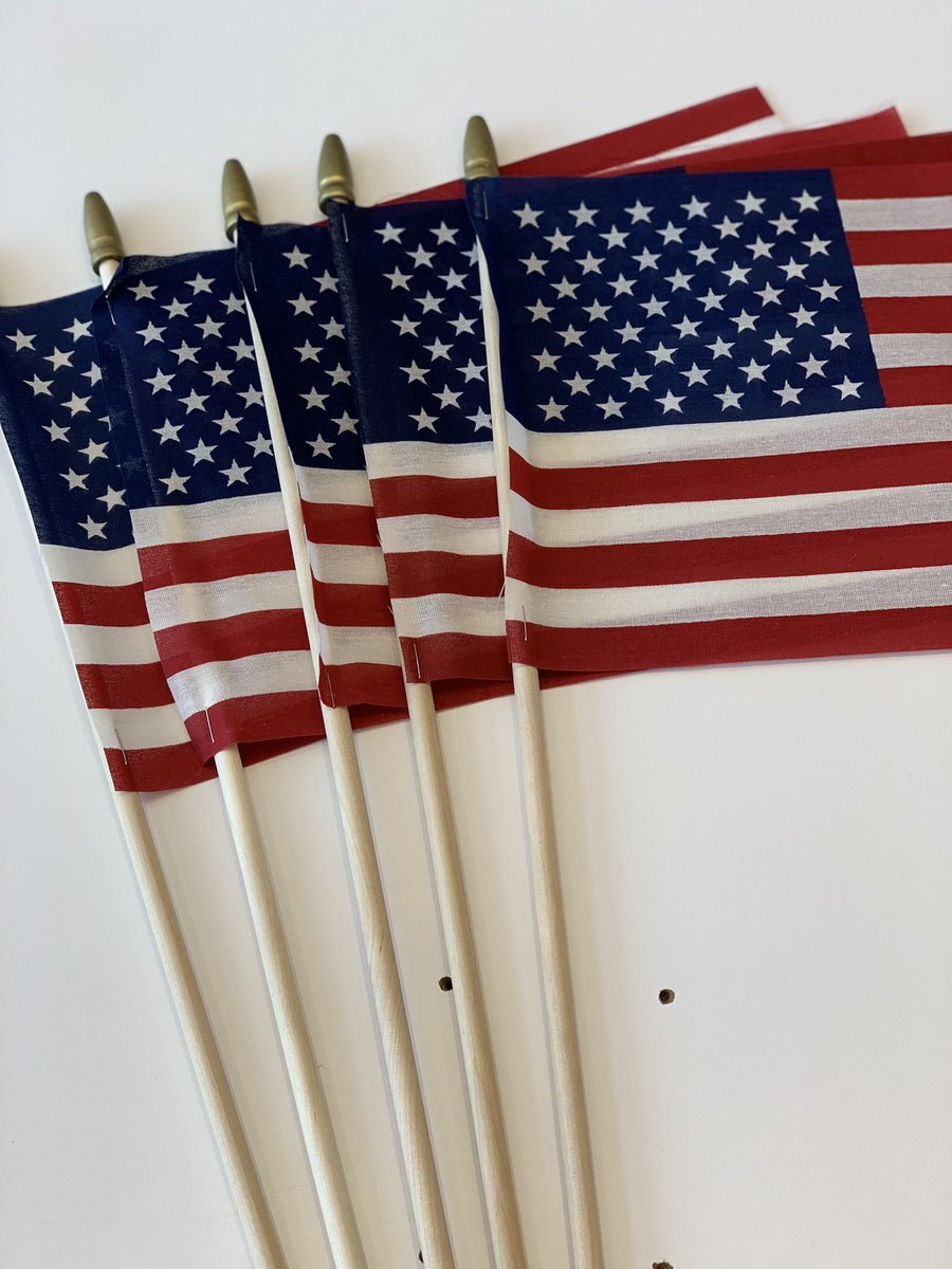 The Chevy Chase team is challenging ourselves to 5 DTV Nows today. Our customer will receive a flag after they have subscribed to DTV Now. Be on the lookout for Chevy Chase! After Memorial Day challenge! #xecutors #regulators #memorialday <a href="/DC_XFactor/">Xenia Williams</a> <a href="/jd4180/">John Denning</a> <a href="/Dannyj0202/">Danny Alexander Jackson II</a> <a href="/404girl/">Betsy Francis</a>