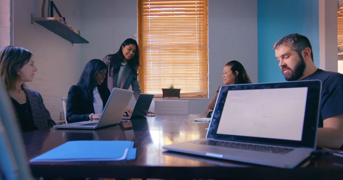 PCCGreenClean's tweet image. Everyone wants to feel appreciated at work.

Manage the differences within your team with these tips...

buff.ly/2WZK1UR

#management #vancouverbiz #buildateam