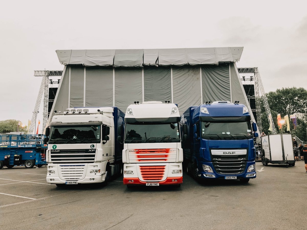 fmxevents's tweet image. We had a great weekend transporting production to the @NBHDFestival in Warrington! 🚛🌞 
Our Truck is pictured in the middle below. We are able to transport all over the UK, contact us for more details.