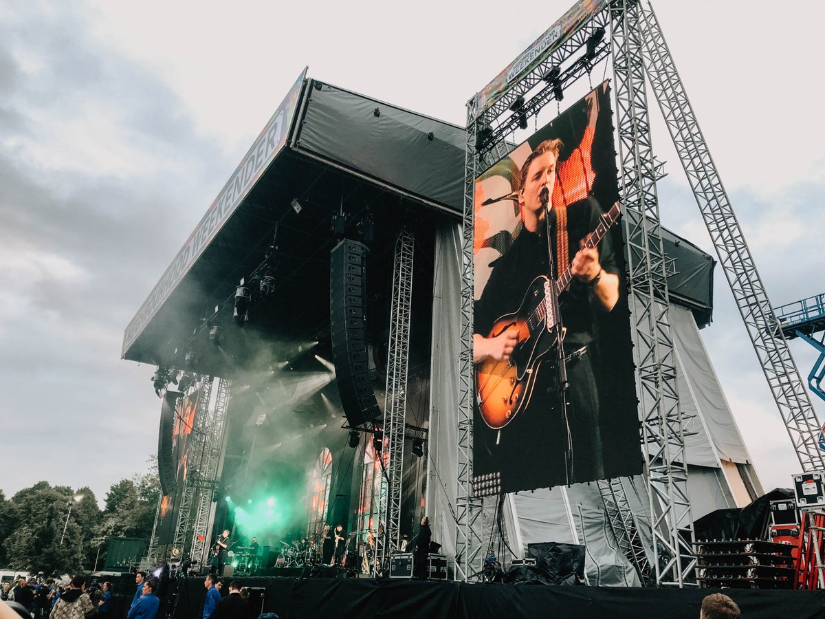 fmxevents's tweet image. We had a great weekend transporting production to the @NBHDFestival in Warrington! 🚛🌞 
Our Truck is pictured in the middle below. We are able to transport all over the UK, contact us for more details.