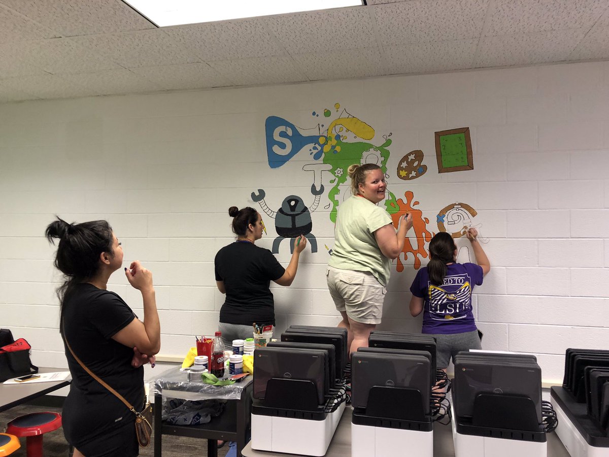 Pine Forest Elem tweet media