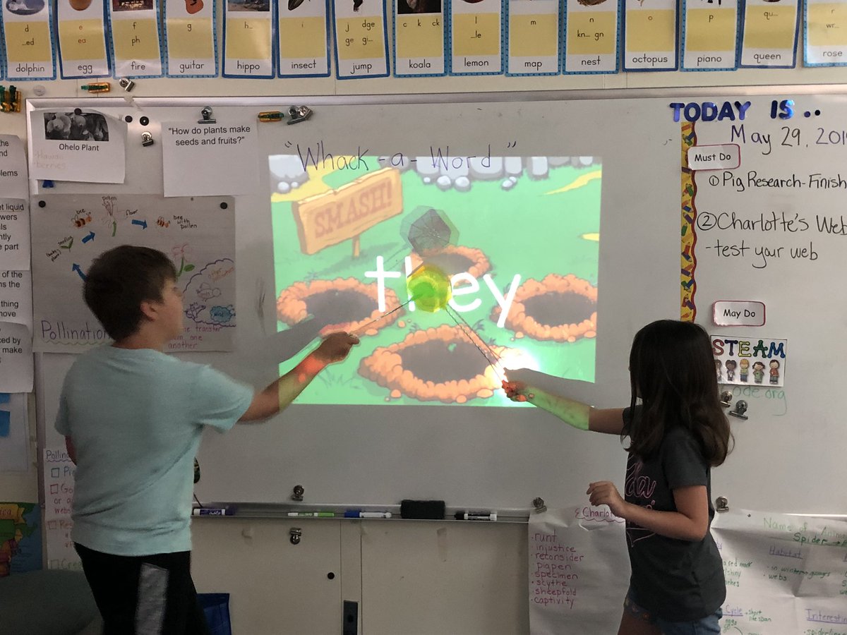 ffeldman_tcs's tweet image. We are having so much fun &quot;whacking&quot; our words!! @_derrien @franbowman1 @CRHart6 #multisensoryinstruction