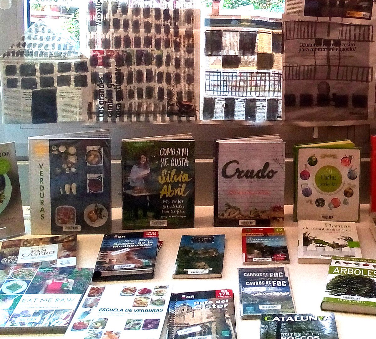 BibliotequesLH's tweet photo. #bibLaFlorida, Xerrada: “Menja sa ... i sense mals fums”
Dijous 30 de maig, De 16:30 a 17:15h.
A càrrec de María Gómez, resident de MFiC i Almudena González, infermera familiar.
#setmanasensefum #semanasinhumo #projecteCAPFM https://t.co/XOcV5cTOeq